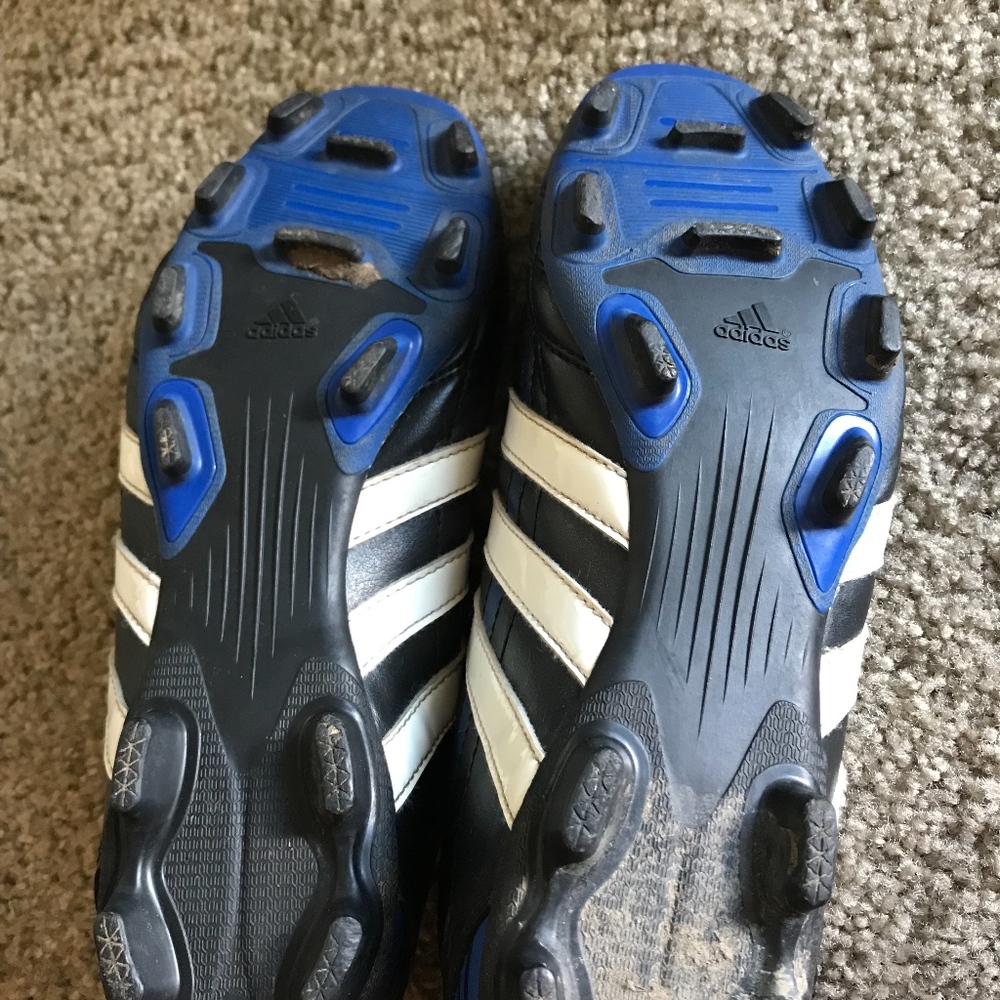 Adidas Cleats - Picture 4 of 5
